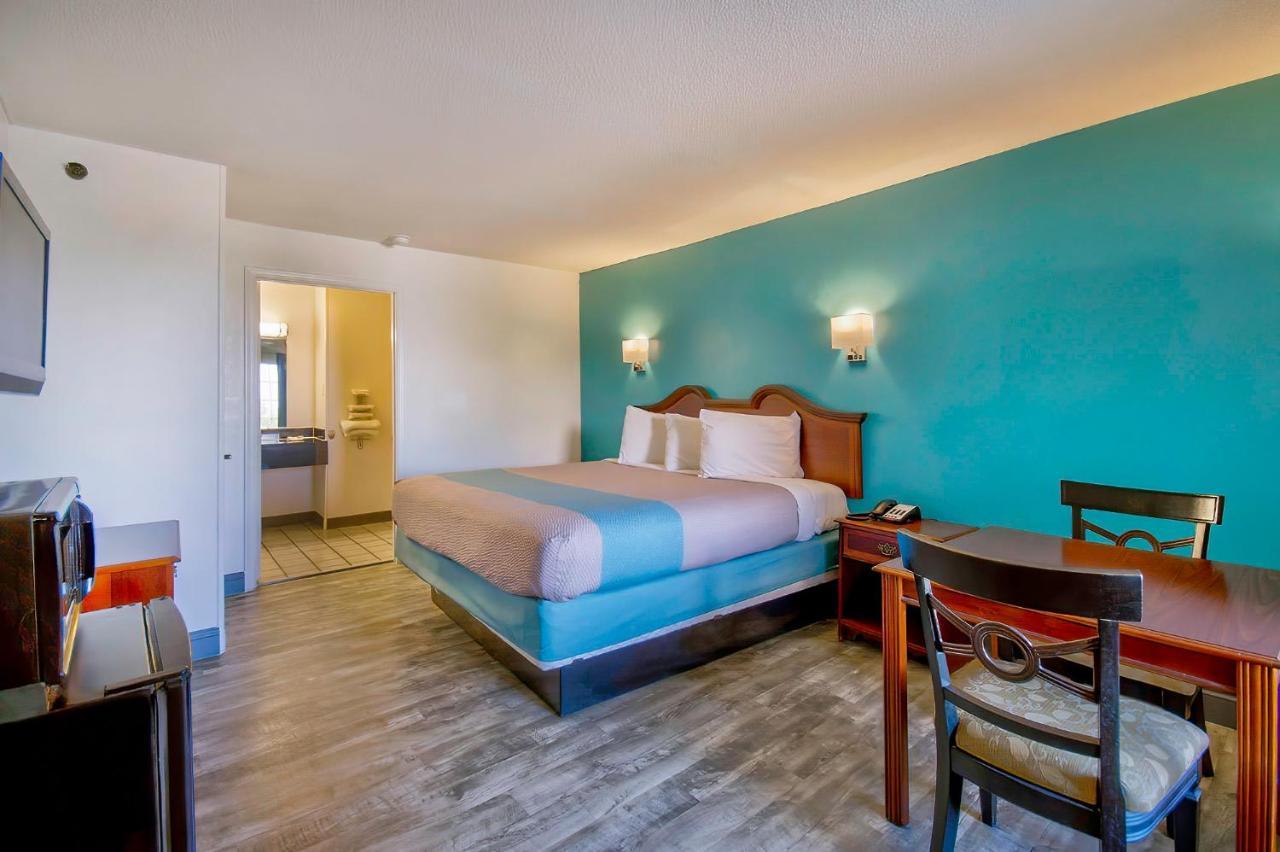 6-grand Rivers, Ky Hotel